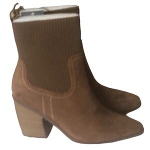 Universal Thread Women’s Kinley Cognac Tan Boots